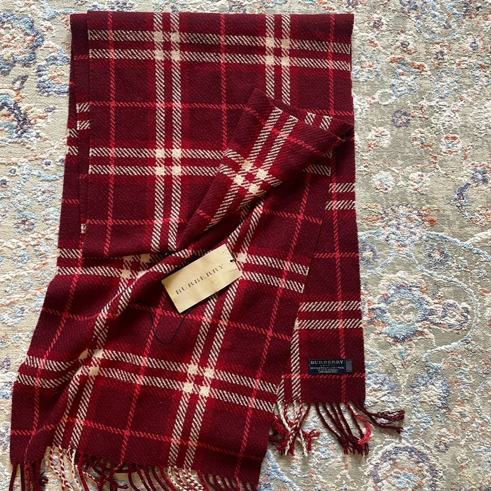 Burberry scarf